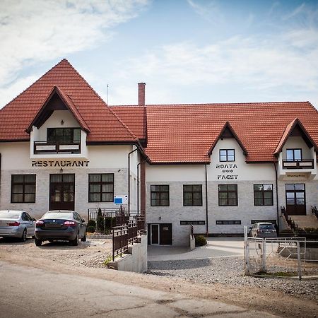 Roata Faget Inn Cluj-Napoca Ngoại thất bức ảnh