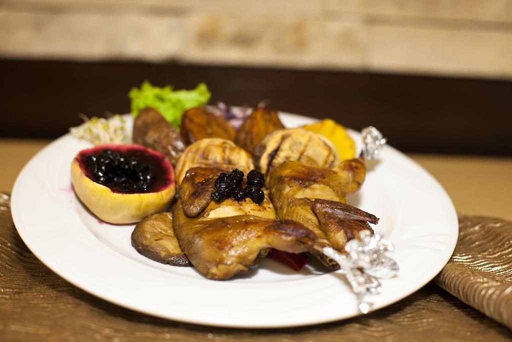 Roata Faget Inn Cluj-Napoca Ngoại thất bức ảnh