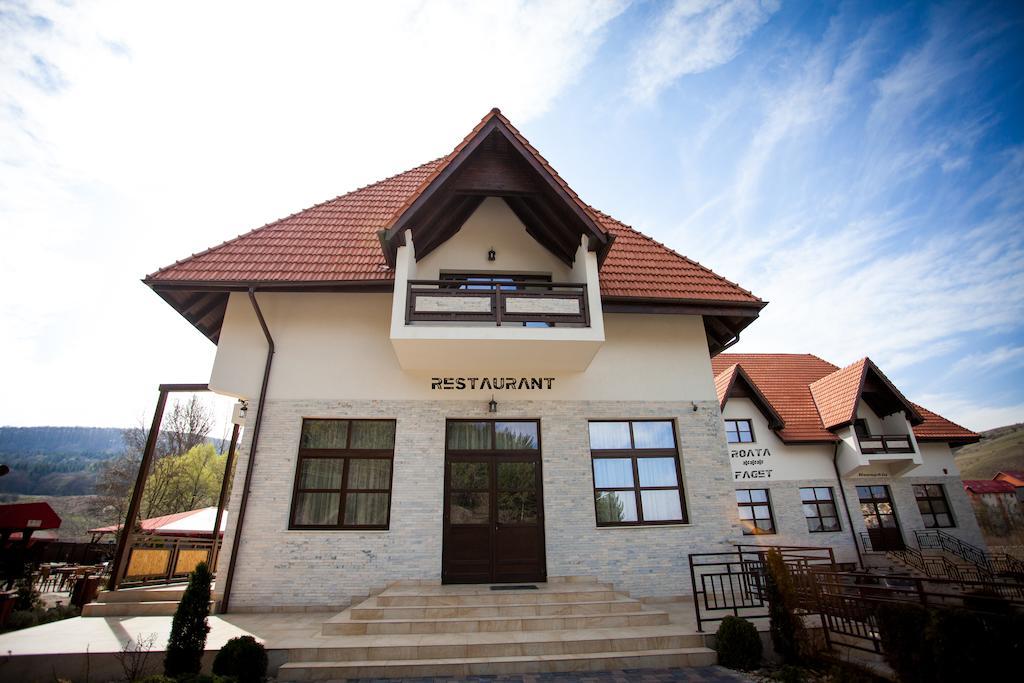 Roata Faget Inn Cluj-Napoca Ngoại thất bức ảnh