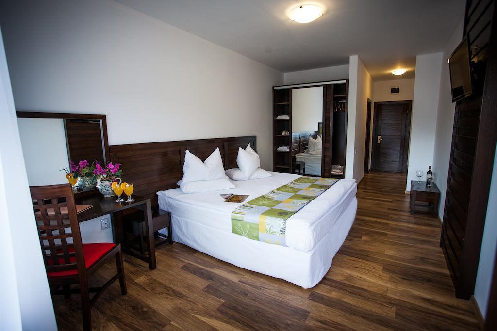 Roata Faget Inn Cluj-Napoca Ngoại thất bức ảnh
