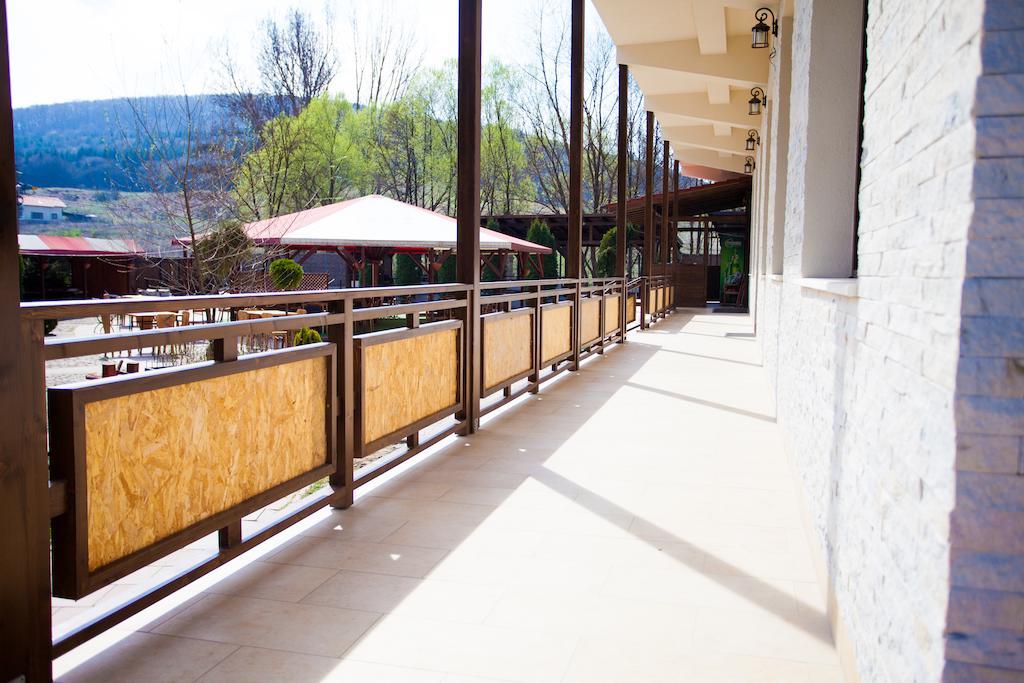 Roata Faget Inn Cluj-Napoca Ngoại thất bức ảnh